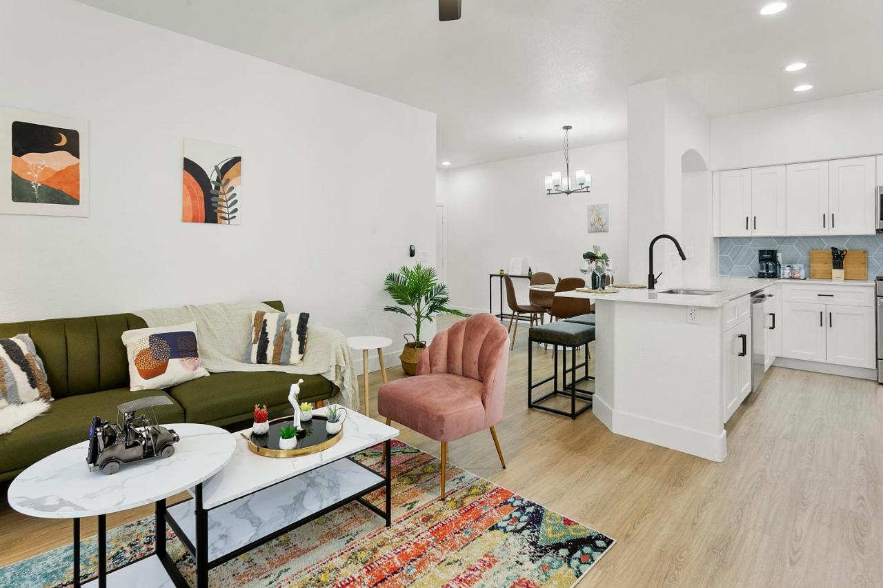 Cozysuites Glendale By The Stadium With Pool 06 Εξωτερικό φωτογραφία