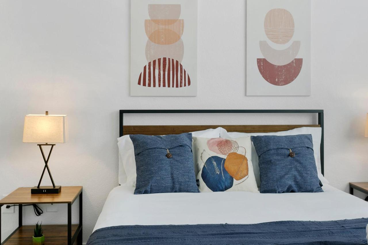 Cozysuites Glendale By The Stadium With Pool 06 Εξωτερικό φωτογραφία