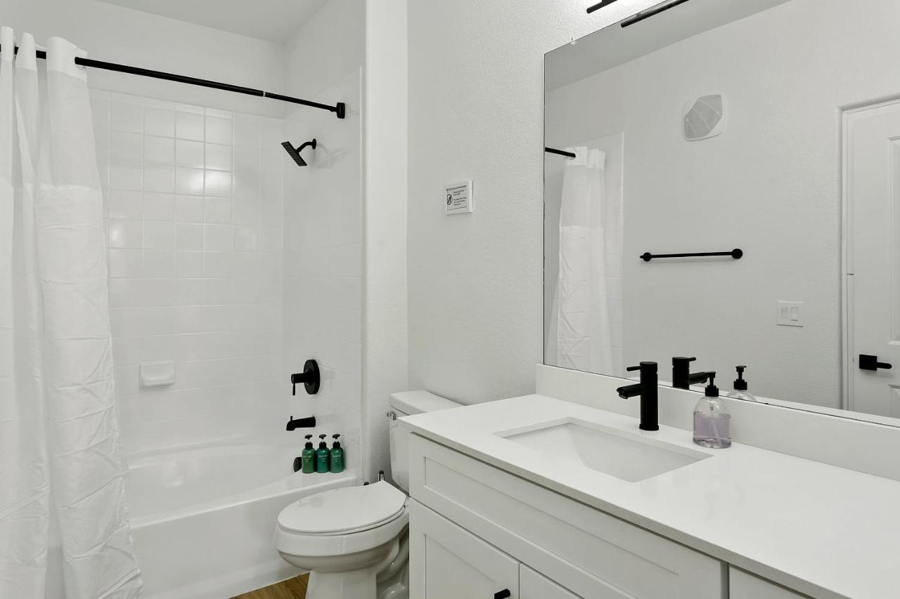 Cozysuites Glendale By The Stadium With Pool 06 Εξωτερικό φωτογραφία